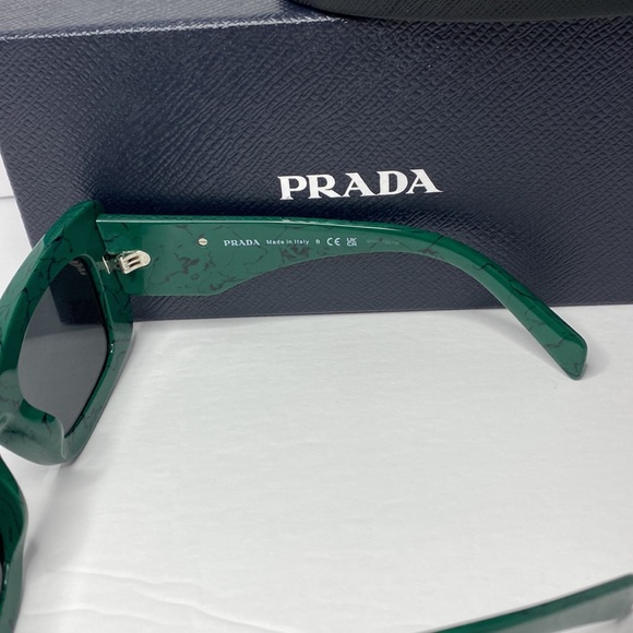 New- Prada PR13ZSF Green Marble Dark Grey Sunglasses - Picture 16 of 17